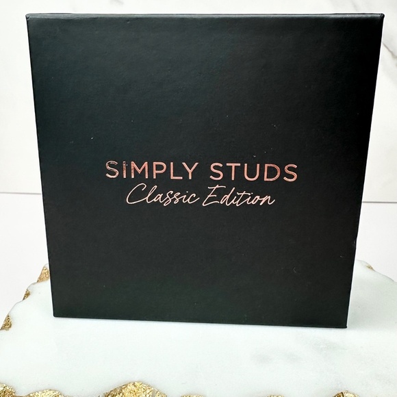 Bomb Party 2024 Simply Stud Earrings Sun Kissed Sparkle RBP9067 NWT - Picture 5 of 5